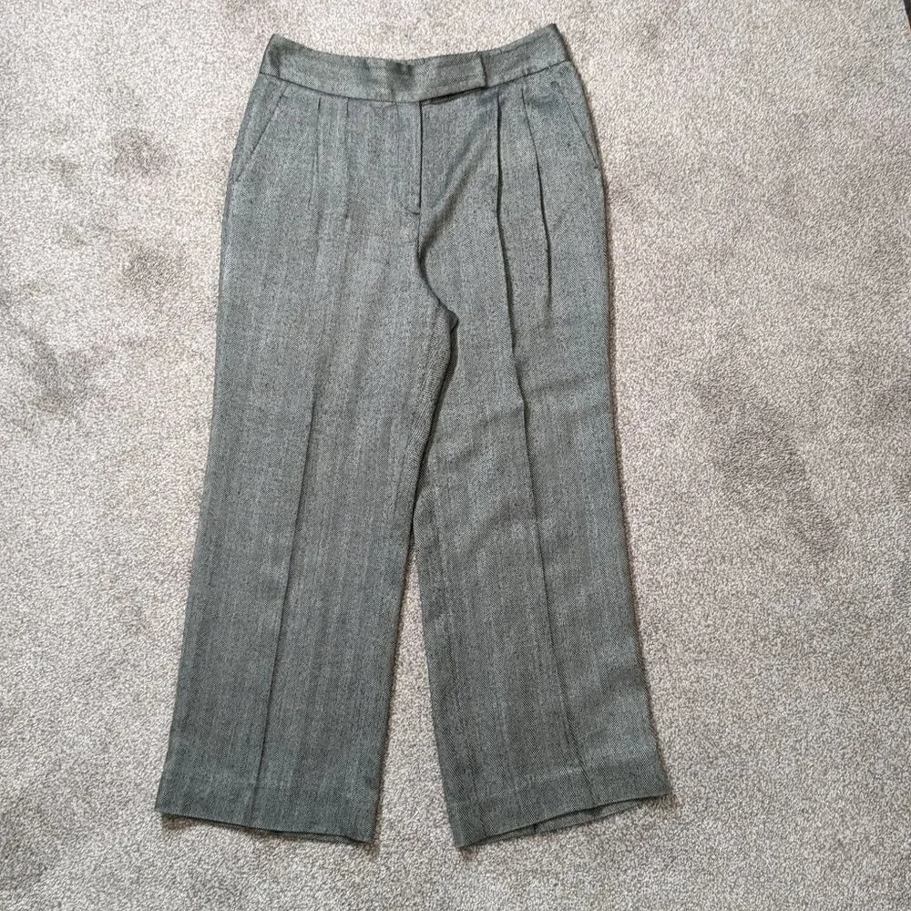 Women's NYGARD Gray Herringbone Pleated, Straight Leg, Career Pants; Size 12P